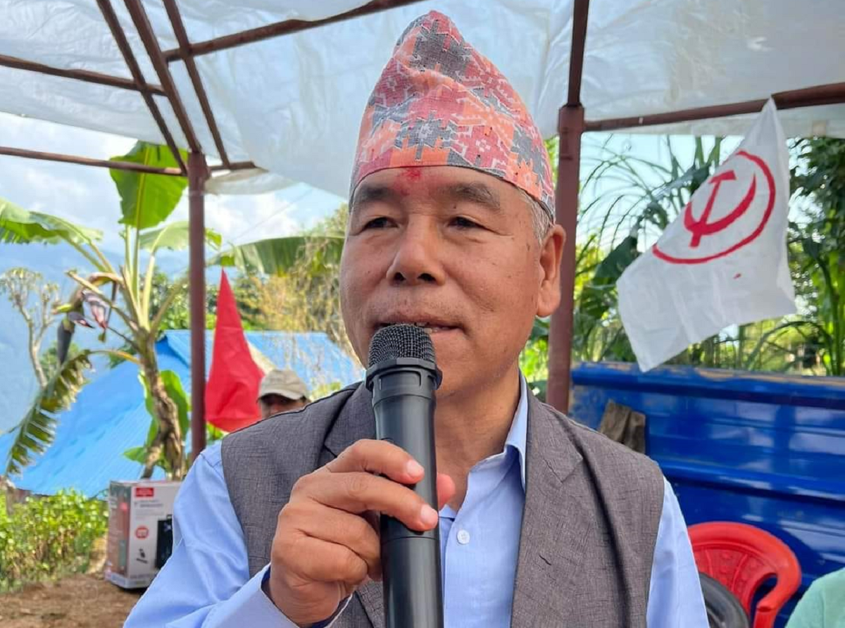 माओवादी केन्द्रका महासचिव देव गुरुङ भ्रष्ट र फन्टुस!